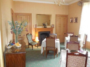 Отель Butlers Guest House  Абердин